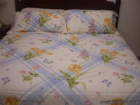 Allen Acres Bed And Breakfast 데리더 객실 사진