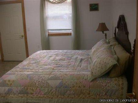 Allen Acres Bed And Breakfast 데리더 객실 사진