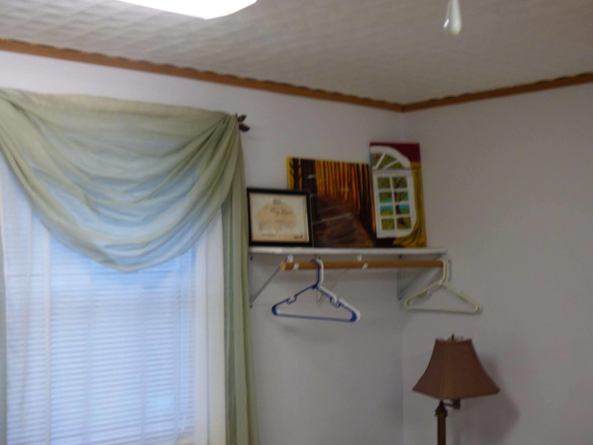 Allen Acres Bed And Breakfast 데리더 외부 사진