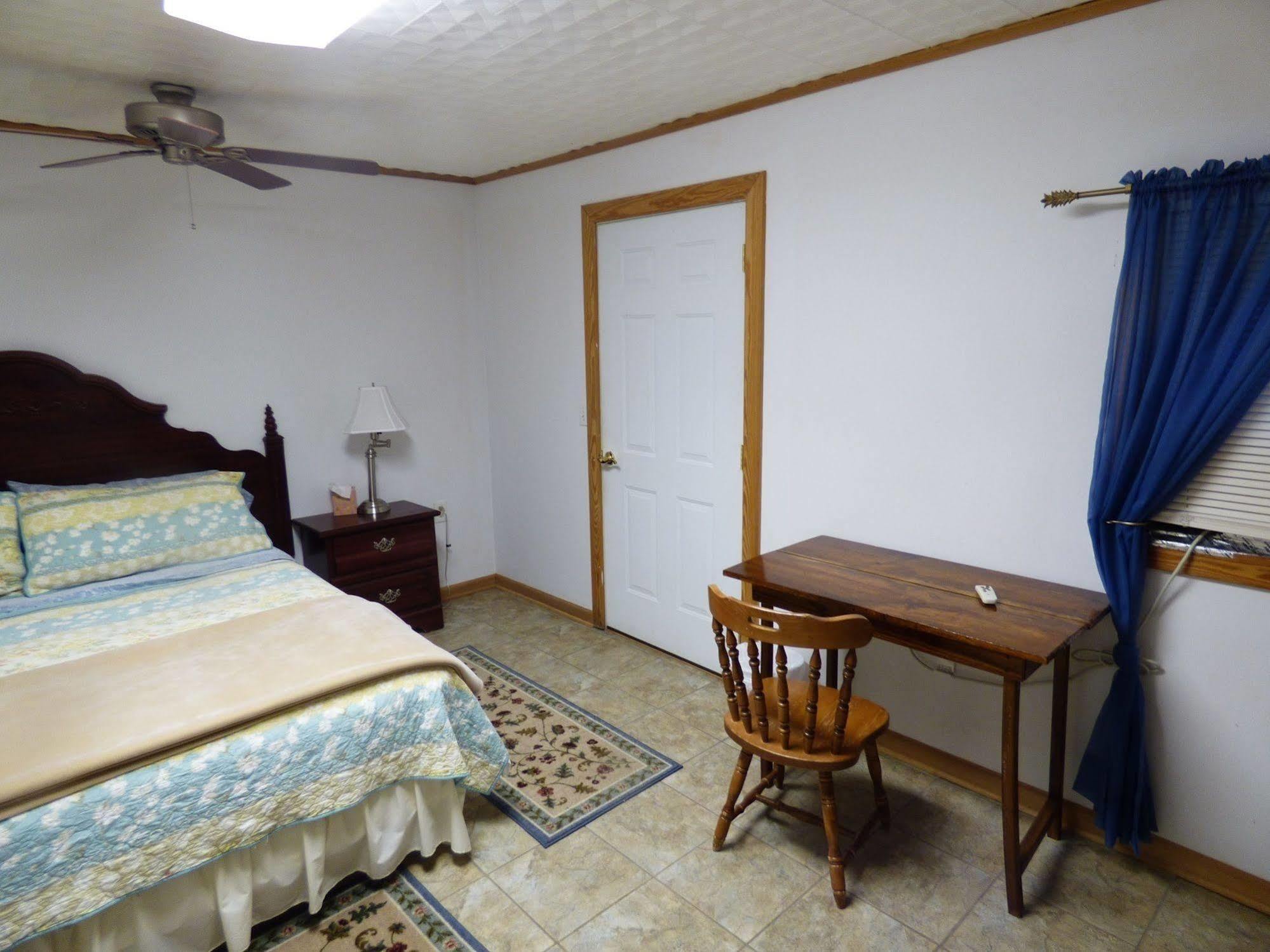 Allen Acres Bed And Breakfast 데리더 외부 사진