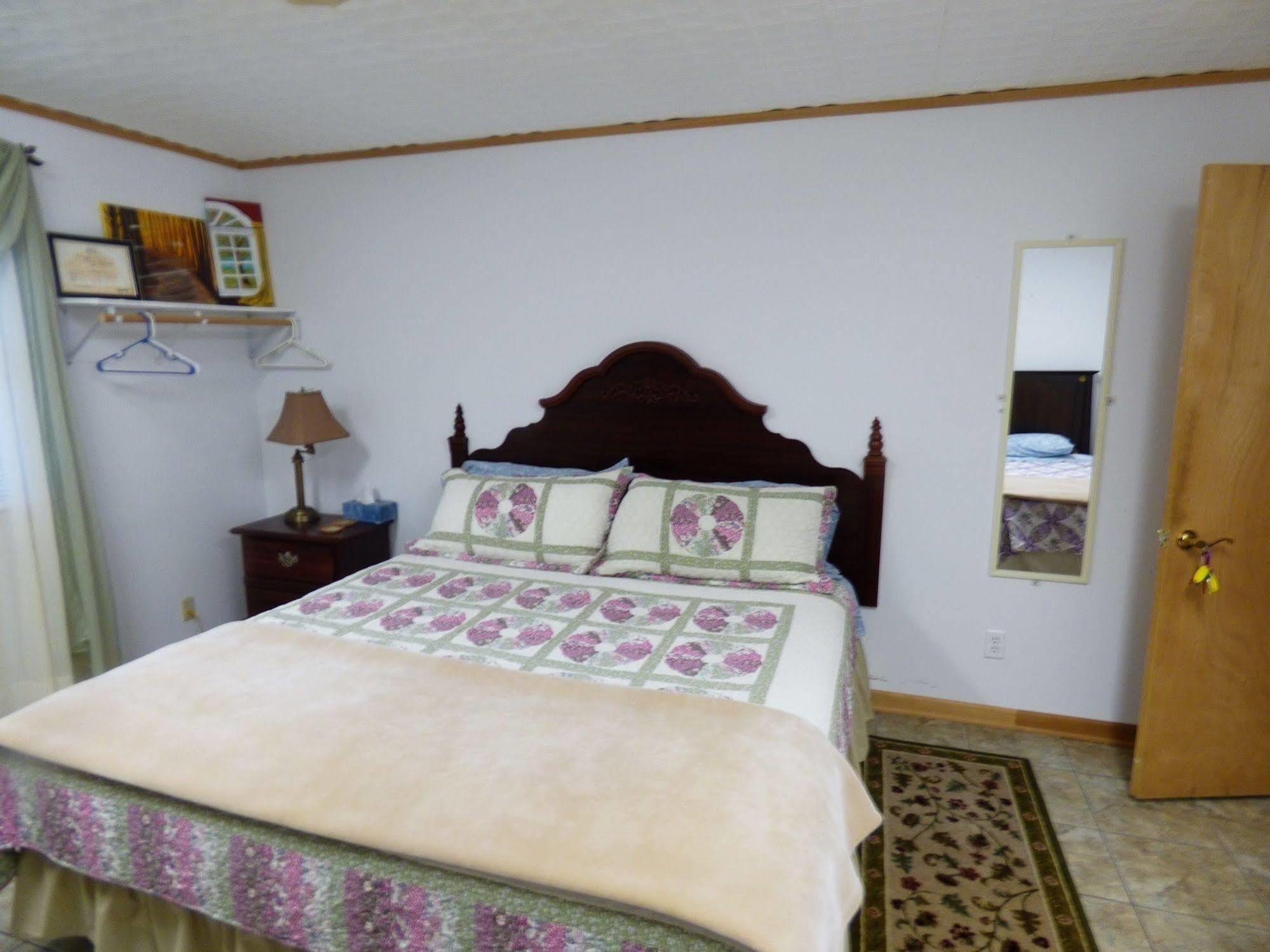 Allen Acres Bed And Breakfast 데리더 외부 사진